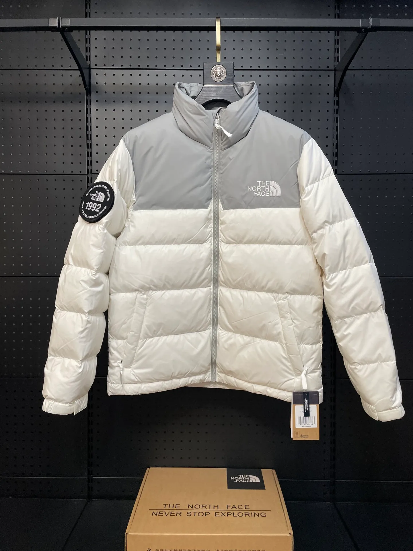 The North Face / 1992 NUPTSE Same Style ！ Same Style！ 95 ， ， 400g ！ ～。 Versatile， 。 ！ 3M ， ！YKK Authentic， ！ Size:XS-XXL